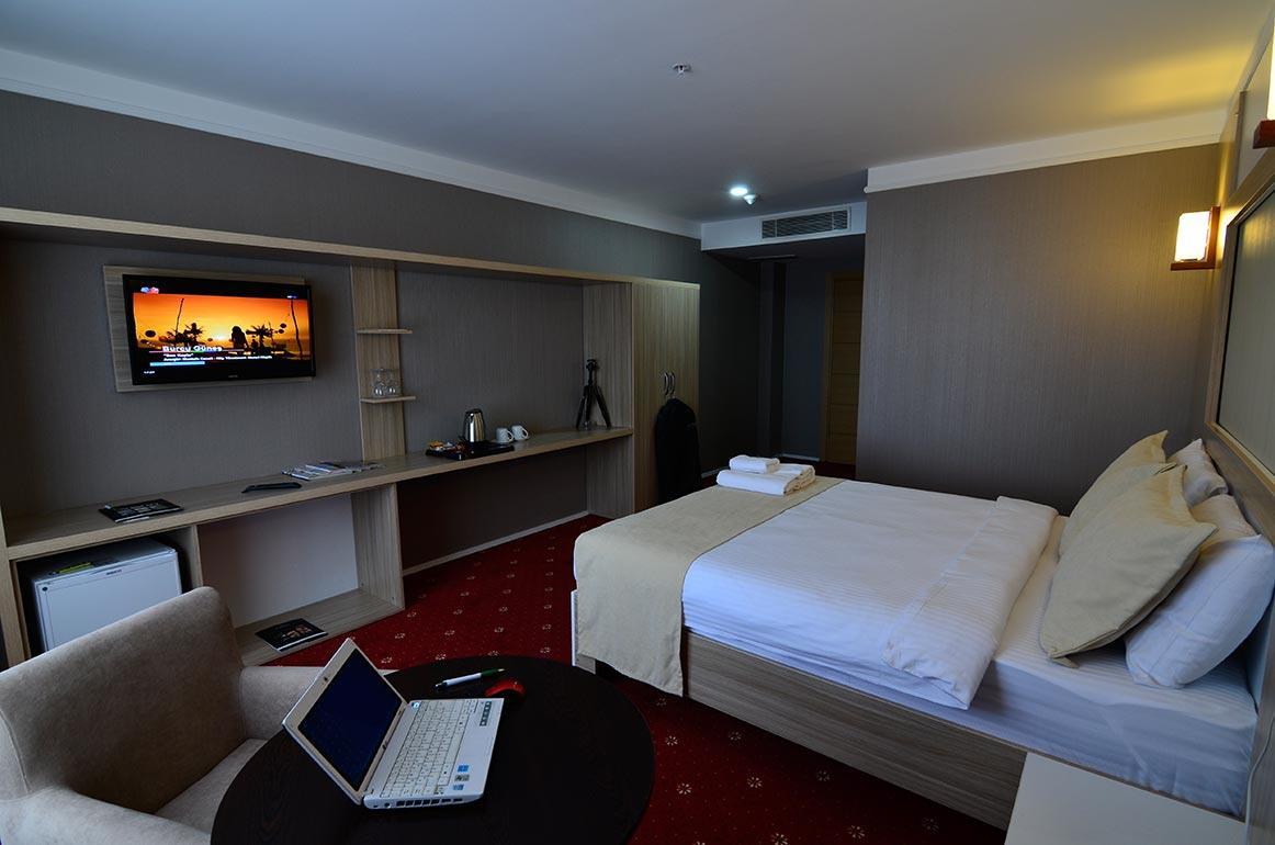Life Port Hotel Istanbul Sekerpinari Extérieur photo