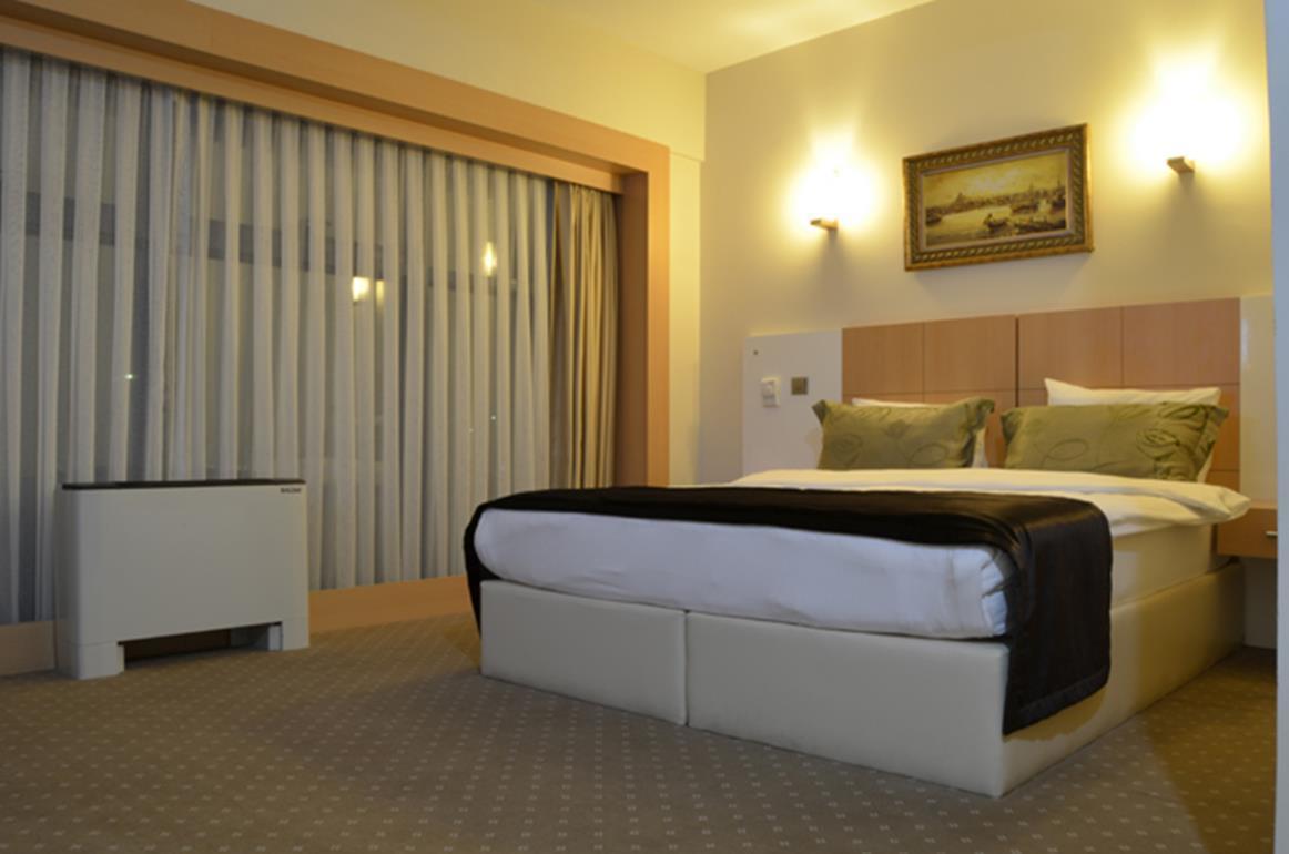 Life Port Hotel Istanbul Sekerpinari Extérieur photo